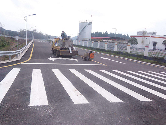 道路標線施工 道路標線施工